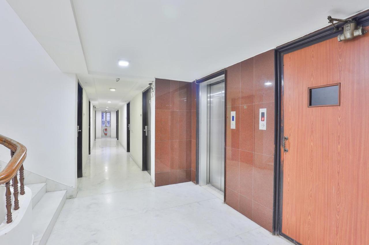 Oyo 2351 Hotel Golden Plaza Ahmedabad Ngoại thất bức ảnh